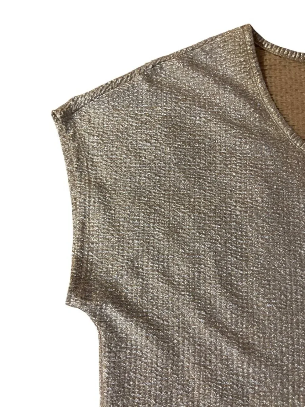NEW Chicos Sierra Shimmer Tee Champagne Metallic Womens 1 M - Picture 14 of 15